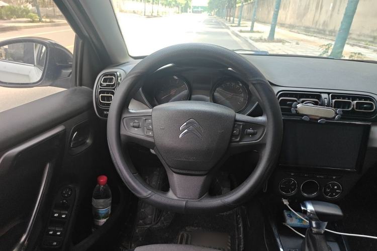 Used Citroen C3-XR 2019 230THP DCT ORIGINS Centennial Deluxe Edition Steering Wheel