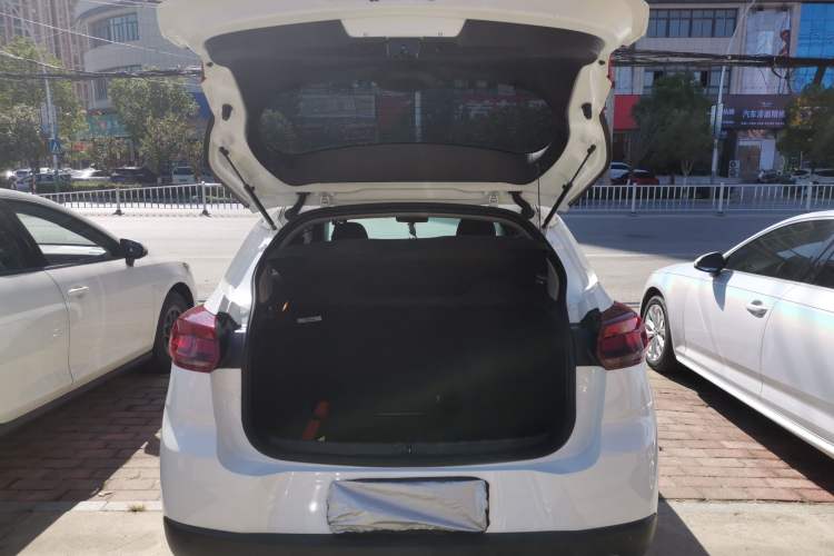 Used Citroen C3-XR 2019 230THP DCT ORIGINS Centennial Deluxe Edition Trunk