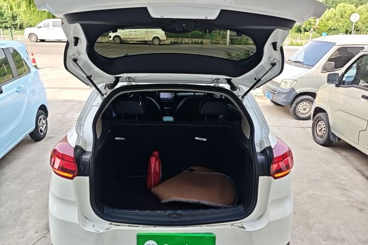 Used Citroen C3-XR 2019 230THP DCT ORIGINS Centennial Deluxe Edition Trunk