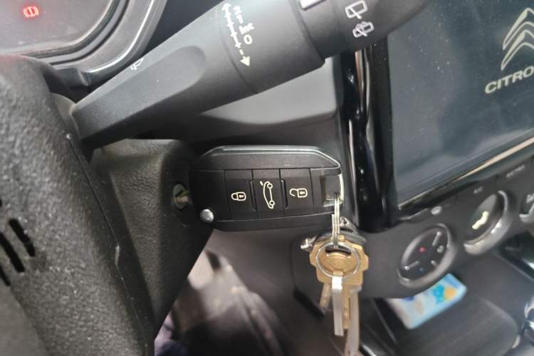 Used Citroen C3-XR 2019 230THP DCT ORIGINS Centennial Deluxe Edition Vehicle Key