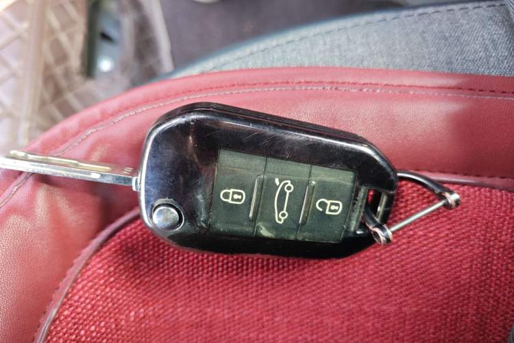 Used Citroen C3-XR 2019 230THP DCT ORIGINS Centennial Deluxe Edition Vehicle Key