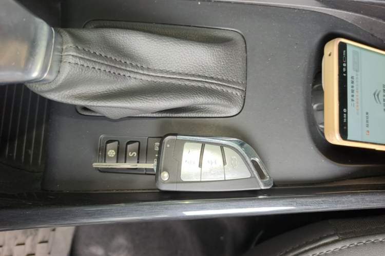 Used Citroen C3-XR 2019 230THP DCT ORIGINS Centennial Deluxe Edition Vehicle Key