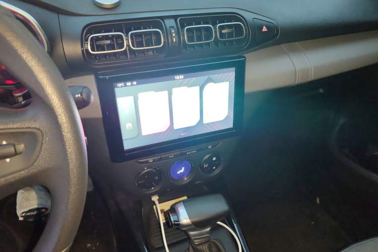Used Citroen C3-XR 2020 230THP DCT C-Series Trendy Edition Audio And AC Panel