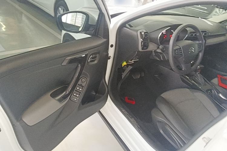 Used Citroen C3-XR 2020 230THP DCT C-Series Trendy Edition Driver Seat