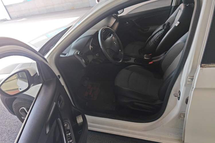 Used Citroen C3-XR 2020 230THP DCT C-Series Trendy Edition Driver Seat