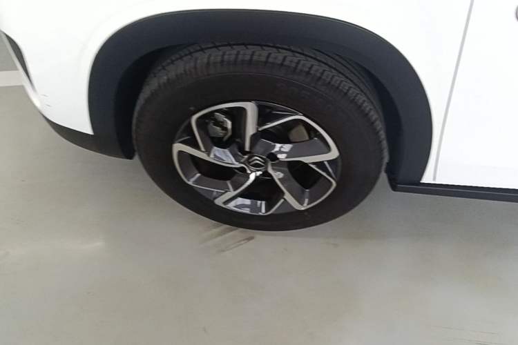 Used Citroen C3-XR 2020 230THP DCT C-Series Trendy Edition Left Front Wheel Hub