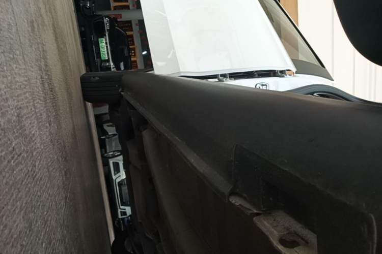 Used Citroen C3-XR 2020 230THP DCT C-Series Trendy Edition Right Side Sill