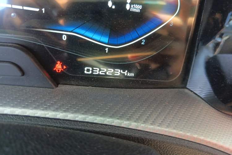 Used Citroen C3-XR 2021 190THP DCT ZhiShang Edition Odometer Close Up