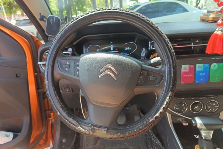 Used Citroen C3-XR 2021 190THP DCT ZhiShang Edition Steering Wheel