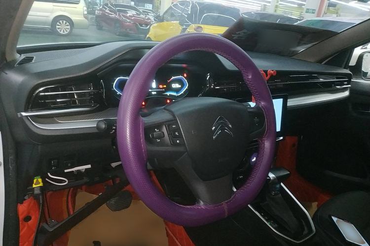 Used Citroen C3-XR 2021 190THP DCT ZhiShang Edition Center Console