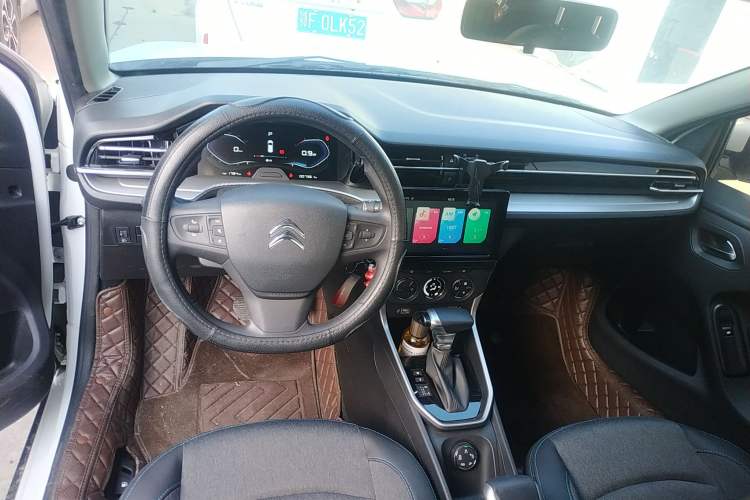 Used Citroen C3-XR 2021 190THP DCT ZhiShang Edition Center Console