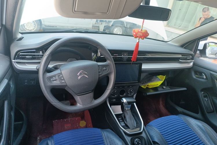 Used Citroen C3-XR 2021 190THP DCT ZhiShang Edition Center Console
