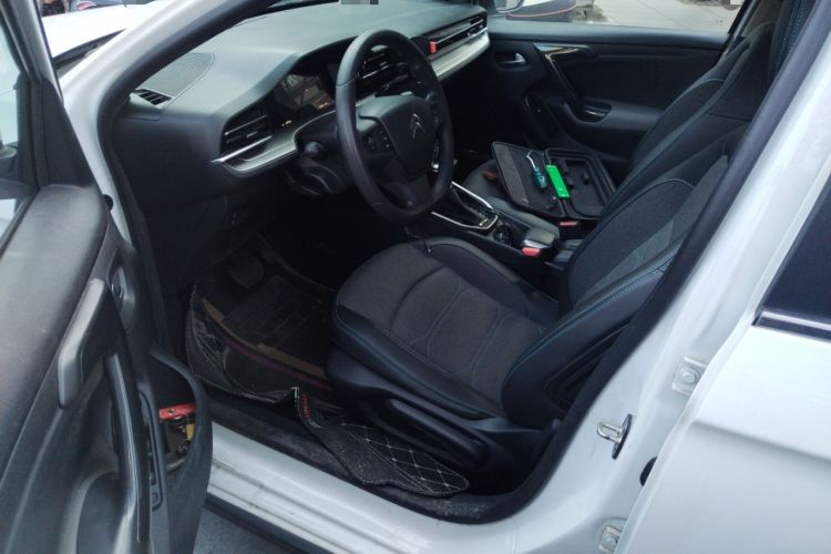 Used Citroen C3-XR 2021 190THP DCT ZhiShang Edition Driver Seat