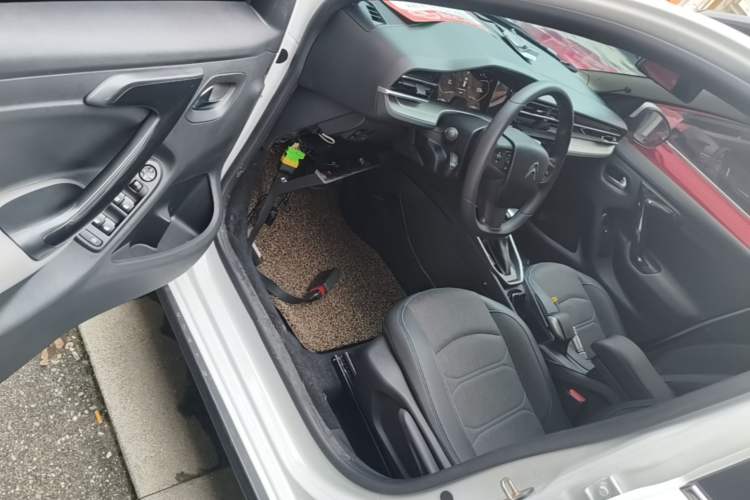 Used Citroen C3-XR 2021 190THP DCT ZhiShang Edition Driver Seat