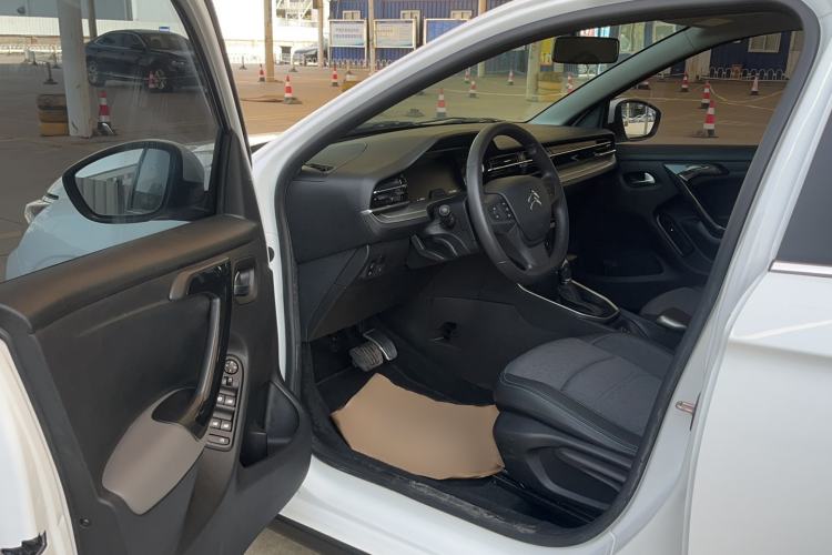 Used Citroen C3-XR 2021 190THP DCT ZhiShang Edition Driver Seat
