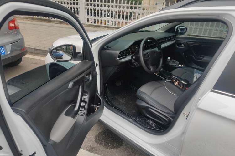Used Citroen C3-XR 2021 190THP DCT ZhiShang Edition Driver Seat