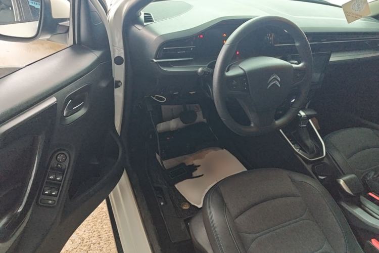 Used Citroen C3-XR 2021 190THP DCT ZhiShang Edition Driver Seat