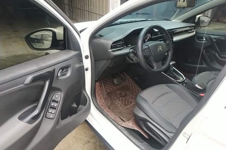 Used Citroen C3-XR 2021 190THP DCT ZhiShang Edition Driver Seat