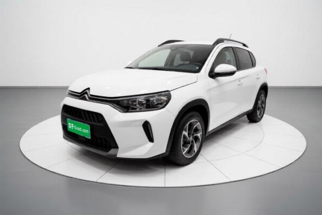 Ojetý Citroen C3-XR 2021 190THP DCT ZhiShang Edition