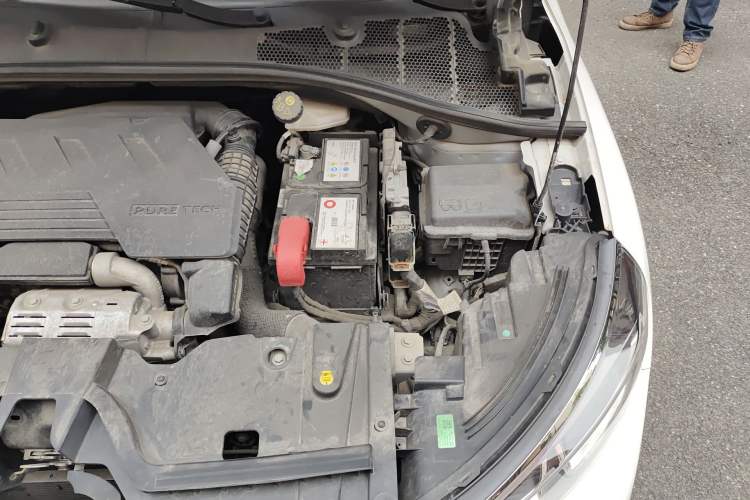 Used Citroen C3-XR 2021 190THP DCT ZhiShang Edition Engine Bay Left