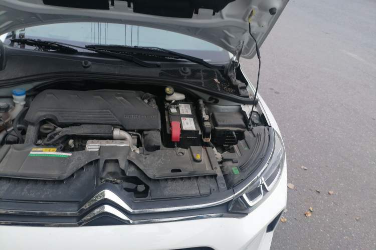 Used Citroen C3-XR 2021 190THP DCT ZhiShang Edition Engine Bay Left