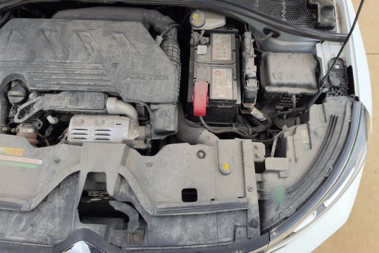 Used Citroen C3-XR 2021 190THP DCT ZhiShang Edition Engine Bay Left