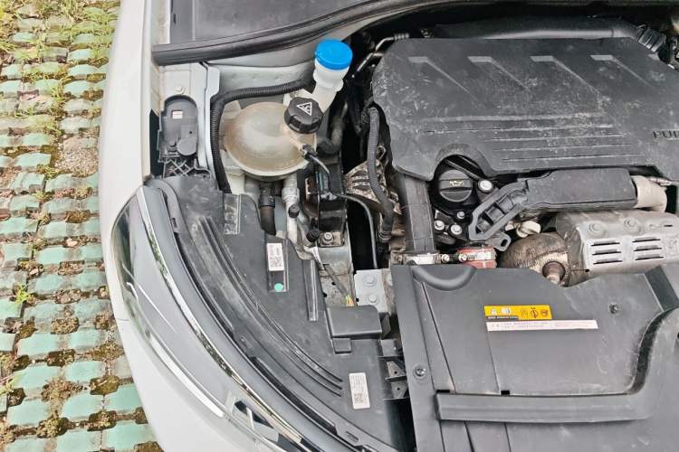 Used Citroen C3-XR 2021 190THP DCT ZhiShang Edition Engine Bay Right