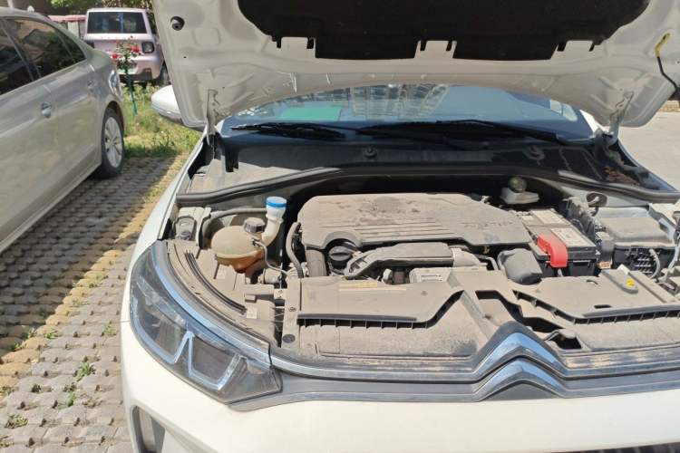 Used Citroen C3-XR 2021 190THP DCT ZhiShang Edition Engine Bay Right