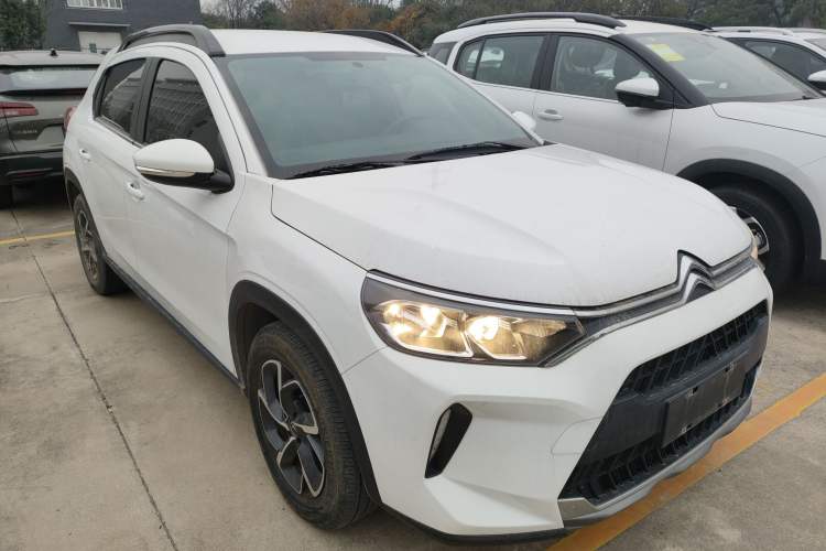 Used Citroen C3-XR 2021 190THP DCT ZhiShang Edition Front Right 45 Deg