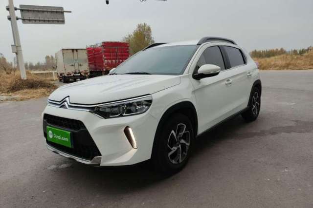 Ojetý Citroen C3-XR 2021 190THP DCT ZhiShang Edition