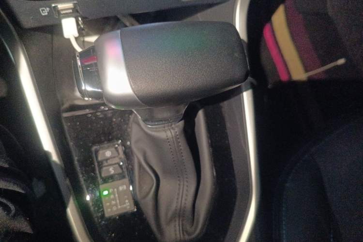 Used Citroen C3-XR 2021 190THP DCT ZhiShang Edition Gear Lever