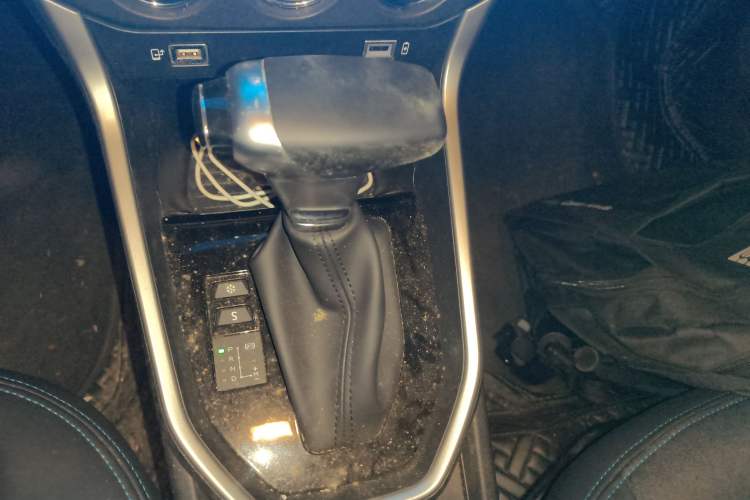 Used Citroen C3-XR 2021 190THP DCT ZhiShang Edition Gear Lever