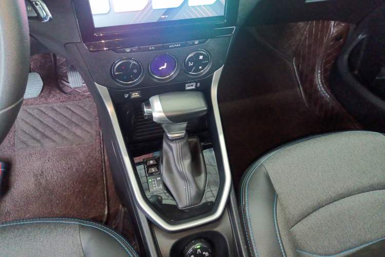 Used Citroen C3-XR 2021 190THP DCT ZhiShang Edition Gear Lever
