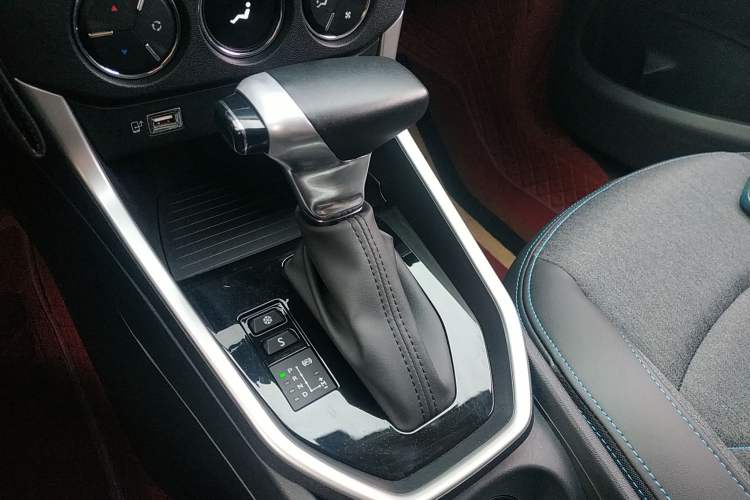 Used Citroen C3-XR 2021 190THP DCT ZhiShang Edition Gear Lever