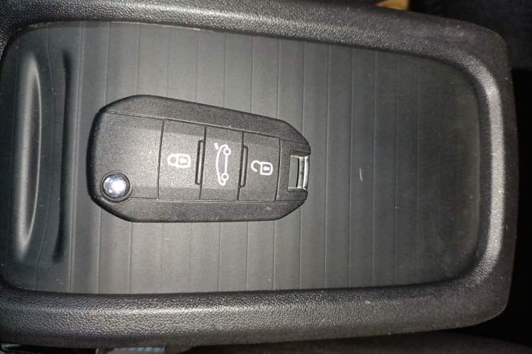Used Citroen C3-XR 2021 190THP DCT ZhiShang Edition Interior 1
