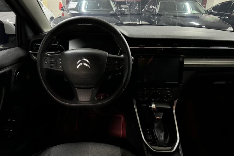 Used Citroen C3-XR 2021 190THP DCT ZhiShang Edition Interior 11