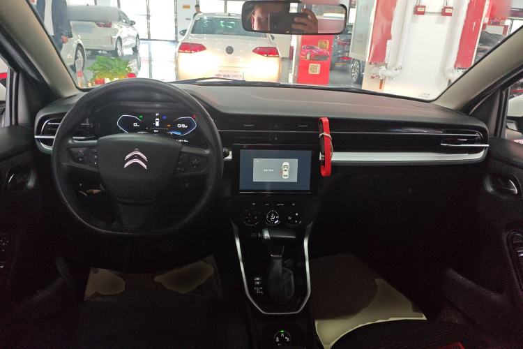Used Citroen C3-XR 2021 190THP DCT ZhiShang Edition Interior 2