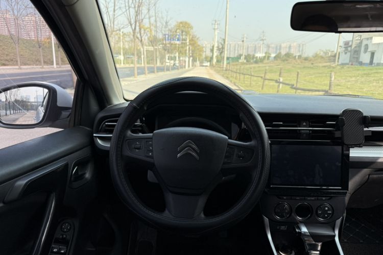 Used Citroen C3-XR 2021 190THP DCT ZhiShang Edition Interior 2