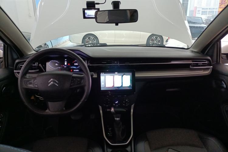 Used Citroen C3-XR 2021 190THP DCT ZhiShang Edition Interior 2