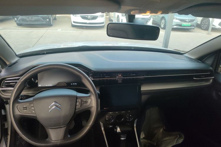 Used Citroen C3-XR 2021 190THP DCT ZhiShang Edition Interior 2