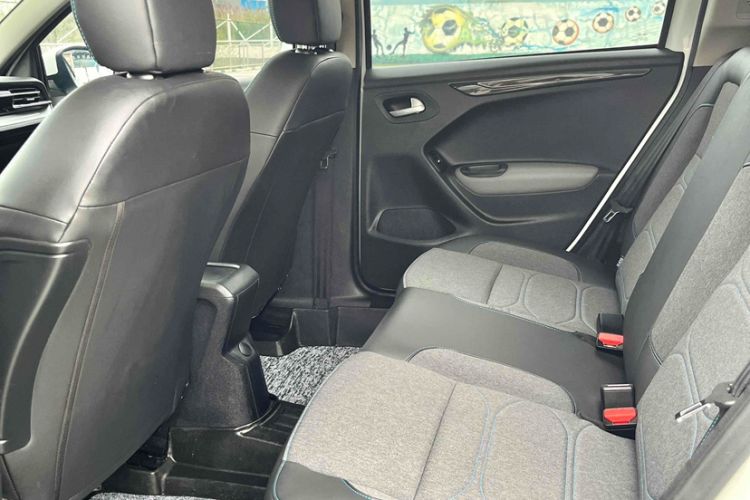 Used Citroen C3-XR 2021 190THP DCT ZhiShang Edition Interior 3