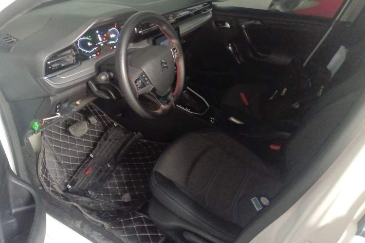 Used Citroen C3-XR 2021 190THP DCT ZhiShang Edition Left Front Seat