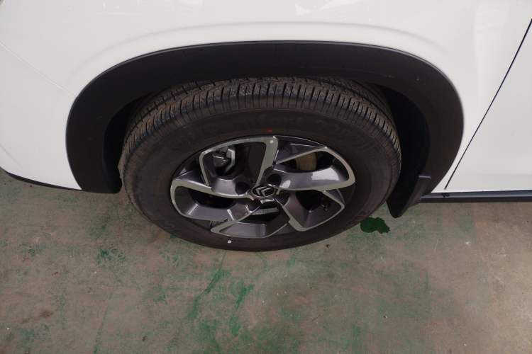 Used Citroen C3-XR 2021 190THP DCT ZhiShang Edition Left Front Wheel Hub