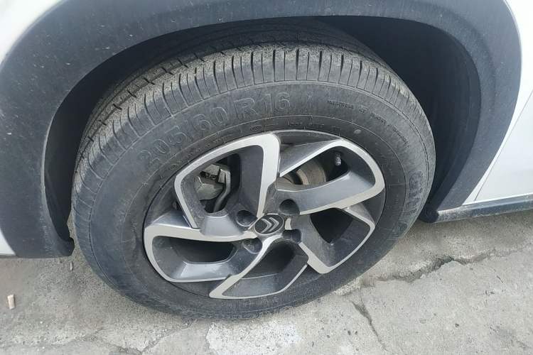 Used Citroen C3-XR 2021 190THP DCT ZhiShang Edition Left Front Wheel Hub