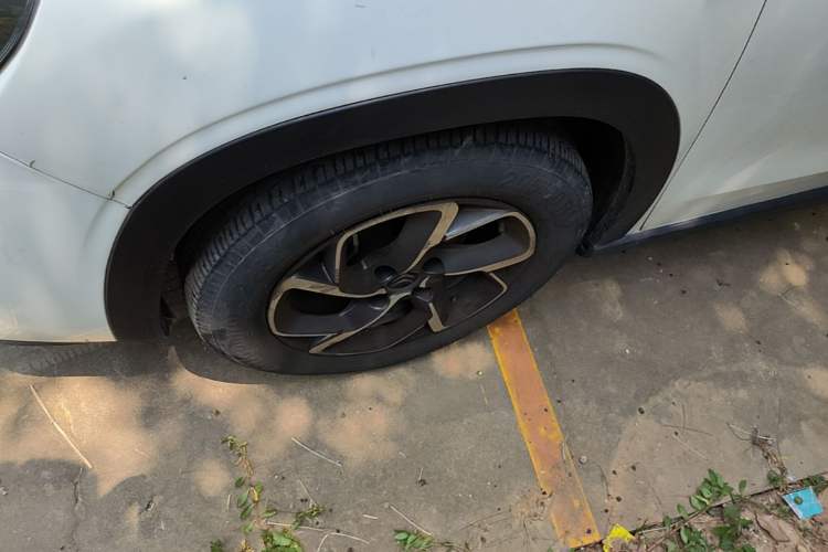 Used Citroen C3-XR 2021 190THP DCT ZhiShang Edition Left Front Wheel Hub