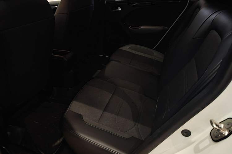 Used Citroen C3-XR 2021 190THP DCT ZhiShang Edition Left Rear Seat