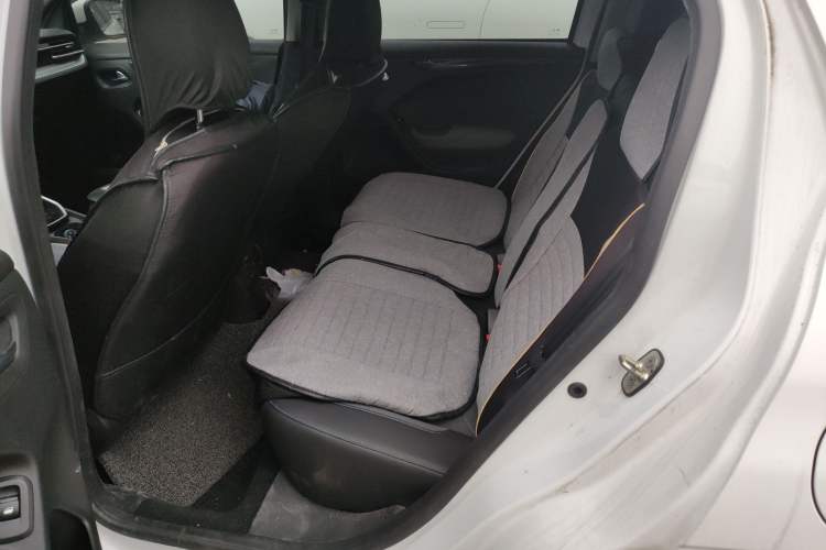 Used Citroen C3-XR 2021 190THP DCT ZhiShang Edition Left Rear Seat