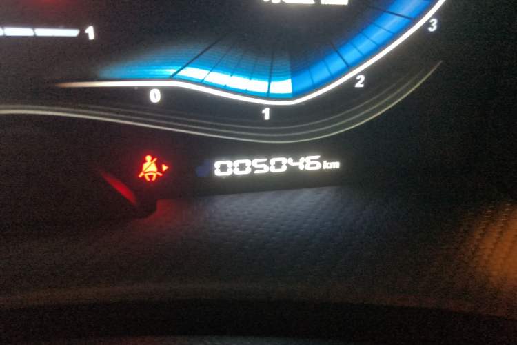 Used Citroen C3-XR 2021 190THP DCT ZhiShang Edition Odometer Close Up