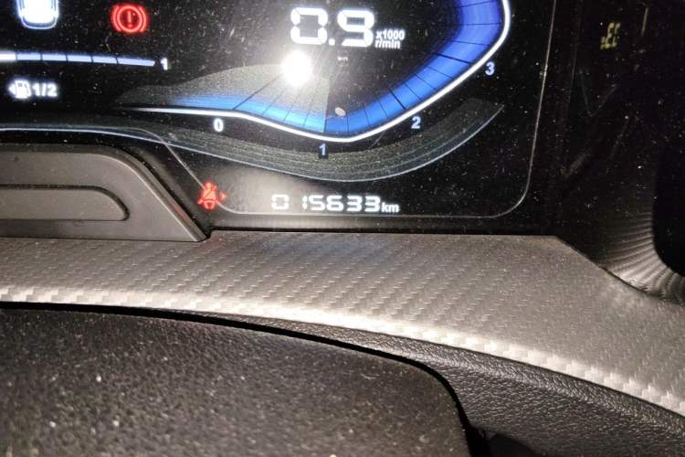 Used Citroen C3-XR 2021 190THP DCT ZhiShang Edition Odometer Close Up