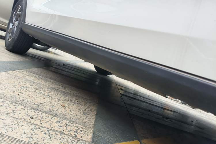 Used Citroen C3-XR 2021 190THP DCT ZhiShang Edition Right Side Sill